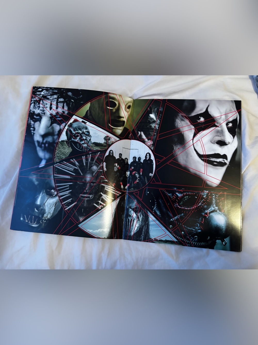 Slipknot Tour Program 2019 - Picture 4 of 7